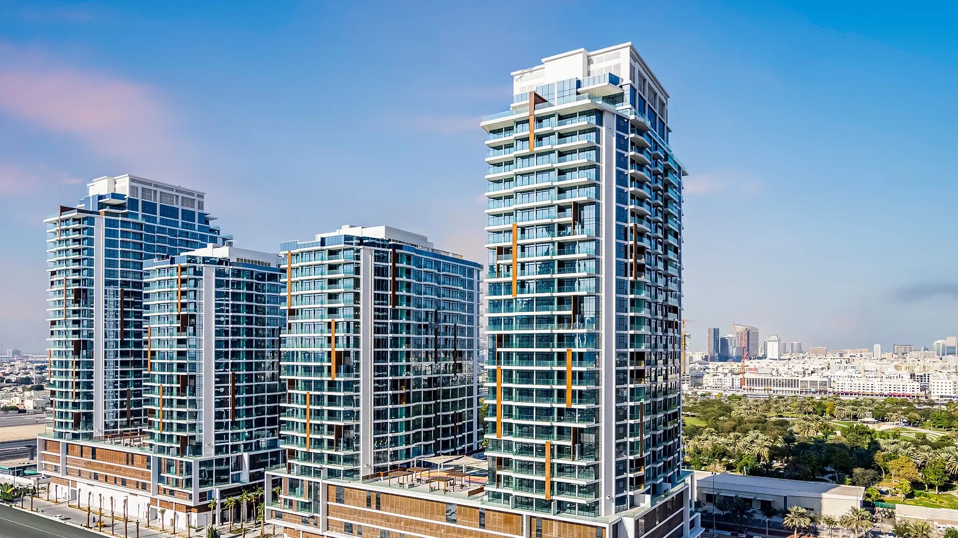 Park Gate Residences — image 1